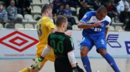 "Новая генерация" поменялась ролями с чемпионом