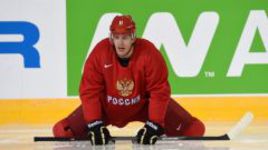 Малкин приехал на русский бал