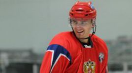 Павел Бучневич: "Брагин требует больше  играть в пас, а не бегать по бортам"