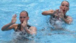 Микст атакует синхронное плавание