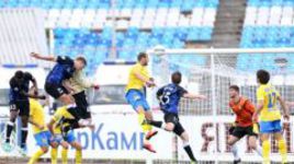 Вратарь "Шинника" взял пенальти и помог сравнять счет