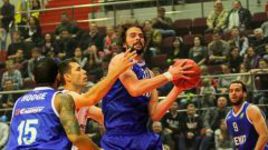 "Зенит" начал с аншлага и овертайма