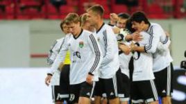 "Футболисты "Тосно" порой напоминают академиков с тросточками"