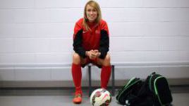 Бесподобный удар Стефани Роч  и другие голы, которые мало кто видел