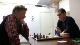 В лидерах - Лысый и Горячкина