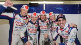 Команда TOYOTA Racing - чемпион мира по гонкам на выносливость