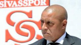 Роберто КАРЛОС.