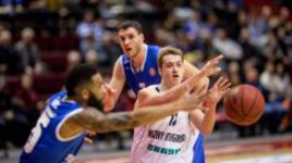 Куда делись трехочковые "Нижнего"?