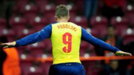 Подольски в "Интере", обидчика России зовут в "Вердер". Семь трансферных слухов дня