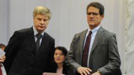 Толстых поставили в угол