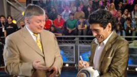 2005 год. Буэнос-Айрес. Легенда шахмат Анатолий КАРПОВ и легенда футбола Диего МАРАДОНА.