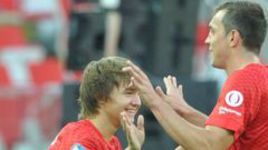 5 сентября 2014. "Спартак" – "Црвена Звезда" – 1:1. Нападающие красно-белых Денис ДАВЫДОВ и Артем ДЗЮБА во время первого матча на своем стадионе.