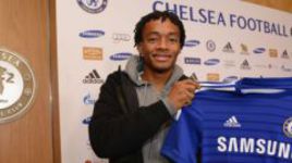 Семь самых громких трансферов Англии. От Бони до Куадрадо