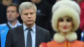 Толстых - за отмену лимита, но сейчас - против