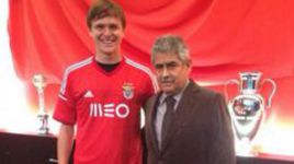 Наши люди.  Лысцов дебютировал за "Бенфику"