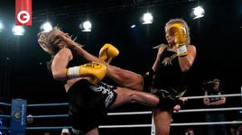 Янькова начала карьеру профи с победы