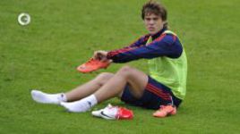 Кокорин сломался