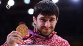 Золотой день Исаева