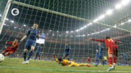 Испания привычно первая