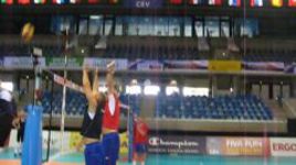 Заряжко - блокирует, Маричев - подаёт!