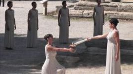 Загорелся огонь Игр в Сочи!