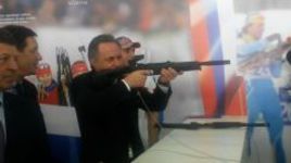 Мутко на огневом рубеже