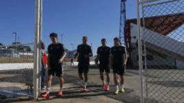 Сборная России за колючей проволокой