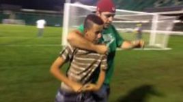 Бразильские дети украли у Нигерии мячи