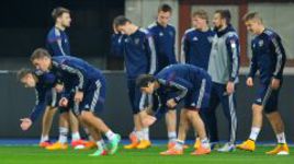 Сборная России вышла под оглушительный свист!