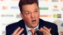 "Ван Гал - сволочь!"