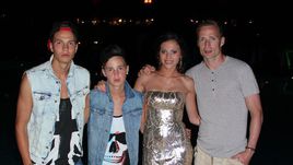 Антон ШВЕЦ, его брат Олег, сестра Злата и ее муж Иржи ЯРОШИК.