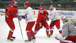 Ковальчук обыграл Малкина на тренировке сборной