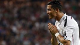 Еврофутбол. "Бавария" снова проигрывает, "Реал" отпускает "Барселону", Педро забивает через себя