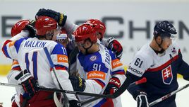 Олег Знарок: "Если Малкин ложится под шайбу - это что-то значит"