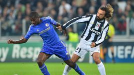 Видич уедет в Грецию, Пирло и Гризманна ждут в "Челси", а Мюллера - в "МЮ"