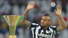 Страсти по Видалю, ван Перси в "Ювентусе" и французский обмен "Реала" и "Арсенала"