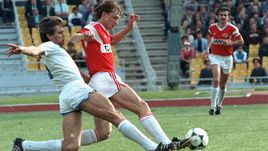 В игре - Сергей РОДИОНОВ.