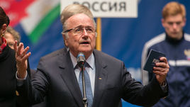 Четыре роковых дня Блаттера. Обзор мировых СМИ