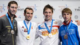 Радость со слезами на глазах