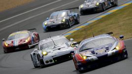 13 июня. Ле-Ман. Виктор ШАЙТАР за рулем "Феррари" 458 Italia под номером 72.