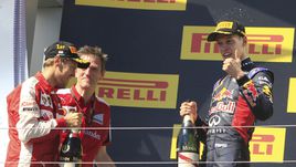 Квят впервые поднялся на подиум