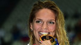 Ефимова стала королевой брасса