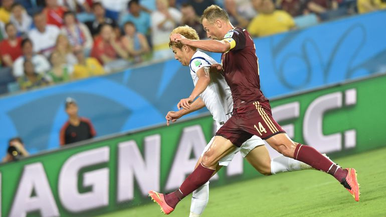 Часть российских игроков ЦСКА, среди которых Василий БЕРЕЗУЦКИЙ, уже встречалась с одной из главных звезд