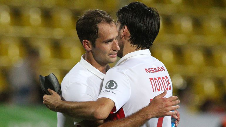 Роман ШИРОКОВ и Ивелин ПОПОВ. Фото Виталий ТИМКИВ