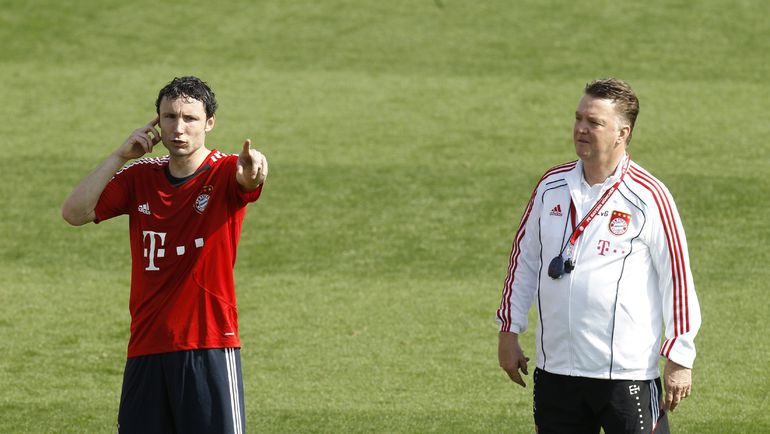 Марк ВАН БОММЕЛ и Луи ВАН ГАЛ. Фото REUTERS