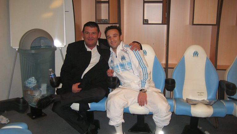 2011 год. Кристоф ЮТТО и Матье ВАЛЬБУЭНА в раздевалке