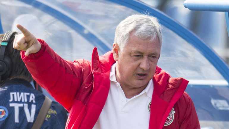 Для Рината БИЛЯЛЕТДИНОВА начало сезона складывается очень непросто. Фото Вячеслав ЕВДОКИМОВ, ФК