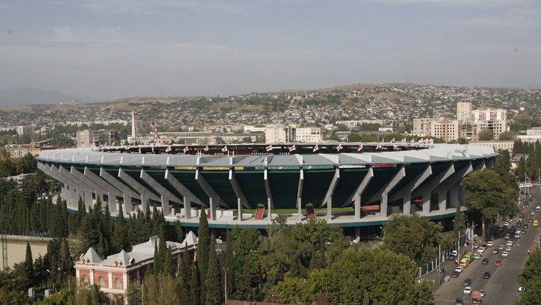 Стадион имени Бориса Пайчадзе. Фото football-stadiums.ru