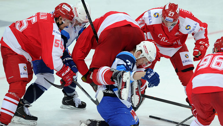 Вторник. Москва.