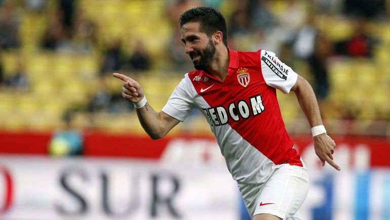 Полузащитник